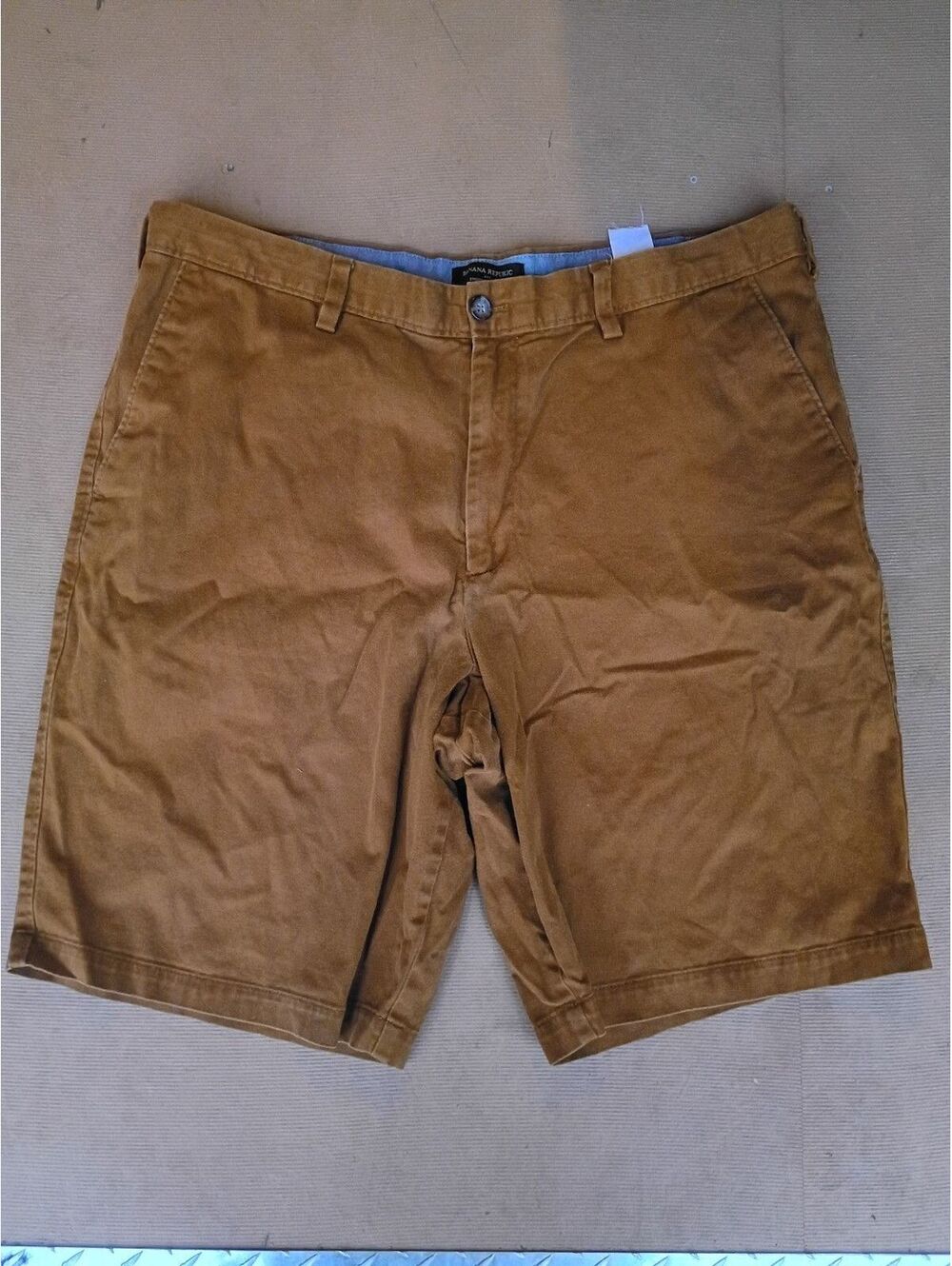 Banana Republic Emerson Short Men's Chino Shorts Size 38 Tan